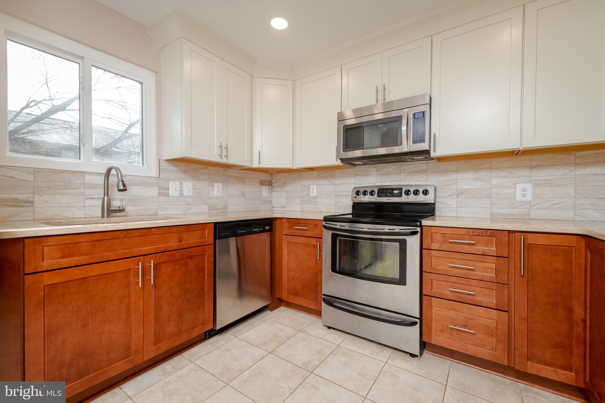 GLYNDON GREENS - Residential