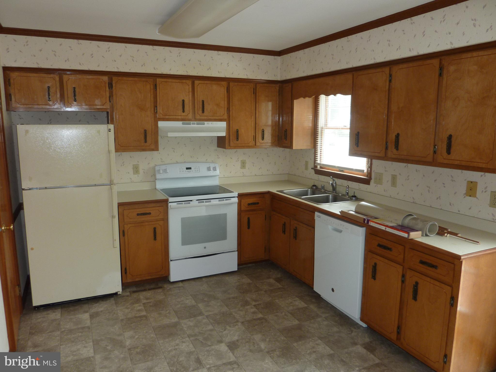 TAMARAC VILLAGE - Residential Lease