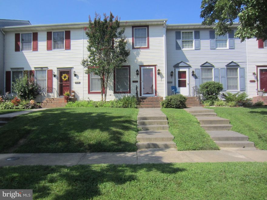 Lovely and spacious, this townhouse is located in popular Tamarac Village. The two-story townhouse has a living room, open kitchen with dining area, laundry closet, and half bath on the first floor. Two bedrooms and the full bathroom are on the second floor, with pull-down stairs to the attic. Appliances include refrigerator, electric stove, dishwasher, washer, and dryer. Features include heat pump with central air, rear deck, numbered parking, and community amenities such as the swimming pool, dog park, and playground. Landlord is responsible for the HOA/facilities which also provides lawn care. Tenants are responsible for utilities (electric and quarterly water/sewer/trash). APPLICATION REQUIREMENTS: Good rental history, income 3x monthly rent, and 600+ credit score.
