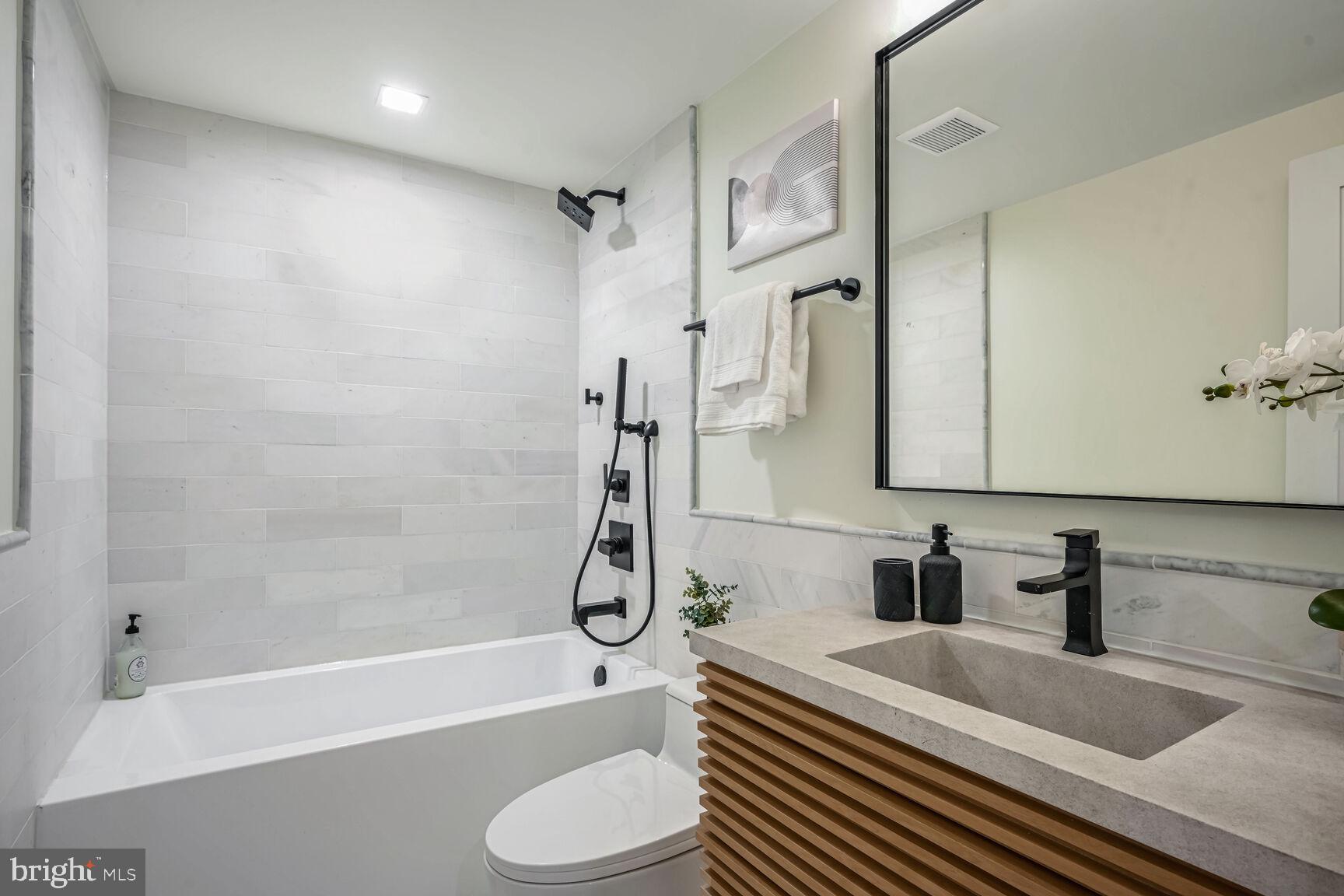 BURLEITH - Residential