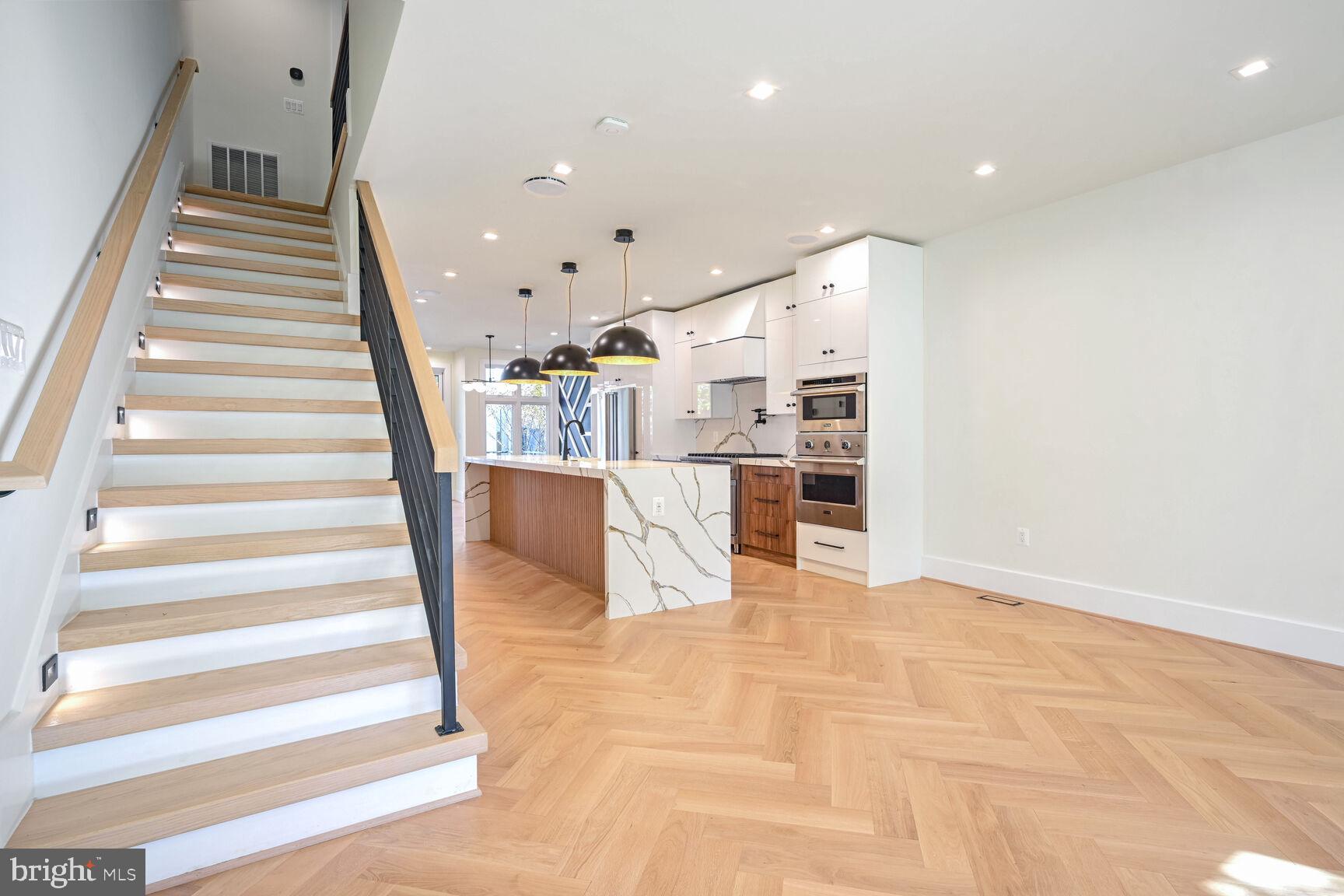 BURLEITH - Residential