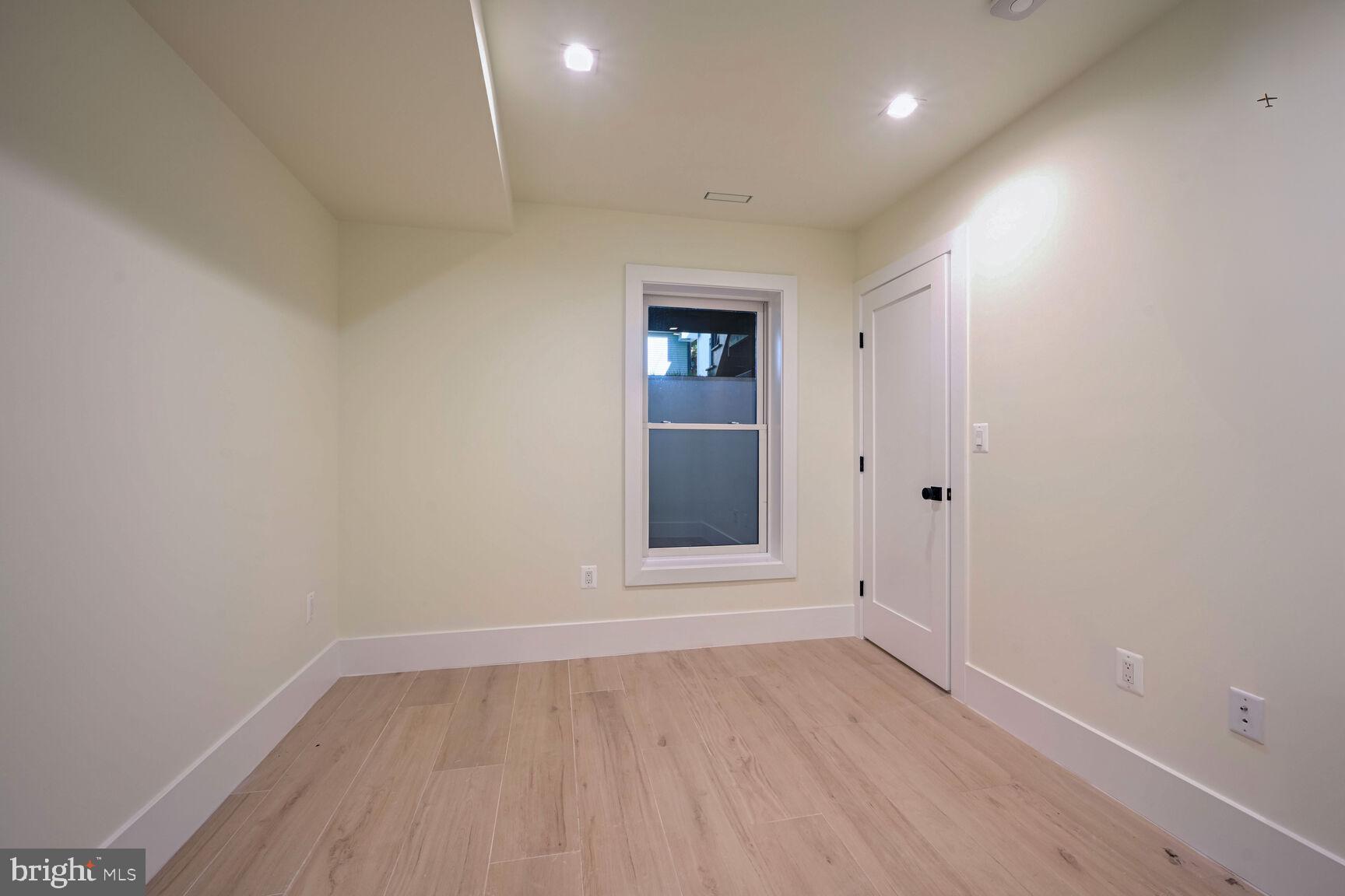 BURLEITH - Residential