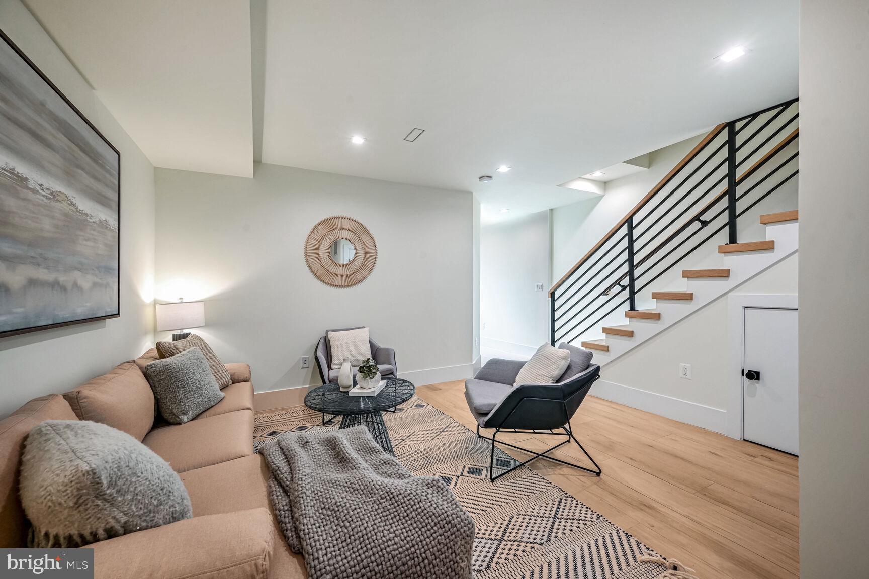 BURLEITH - Residential
