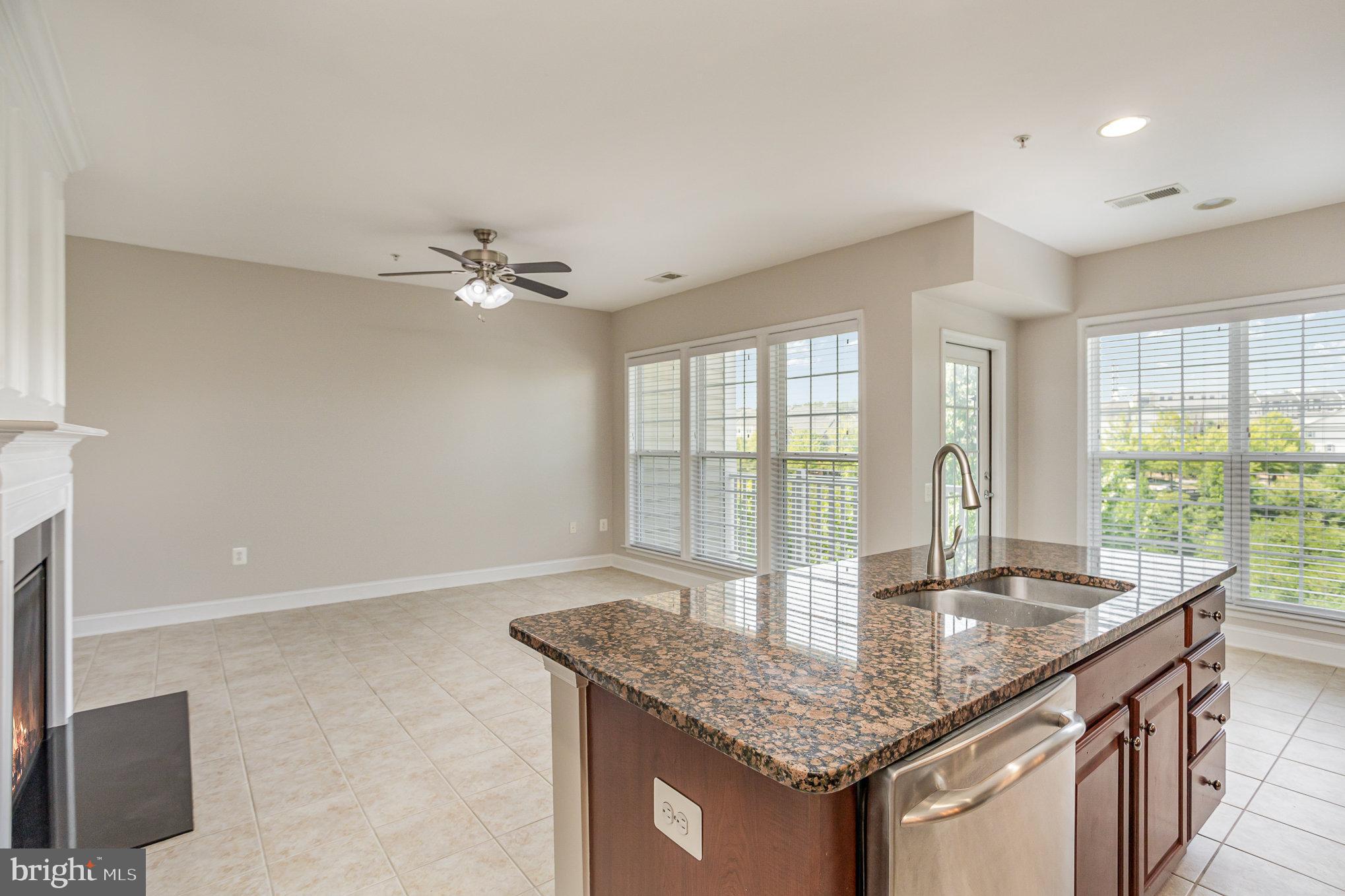 POTOMAC CLUB - Residential