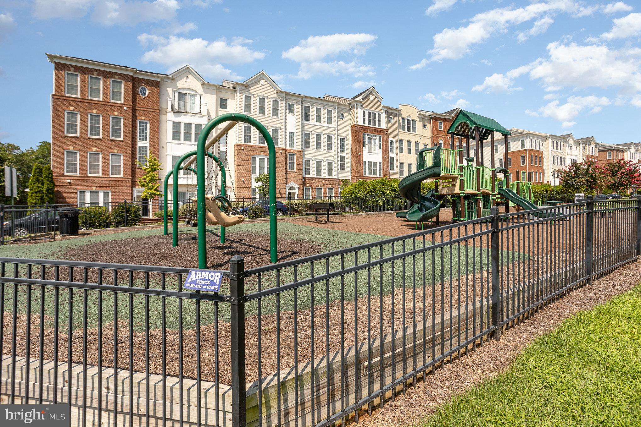 POTOMAC CLUB - Residential