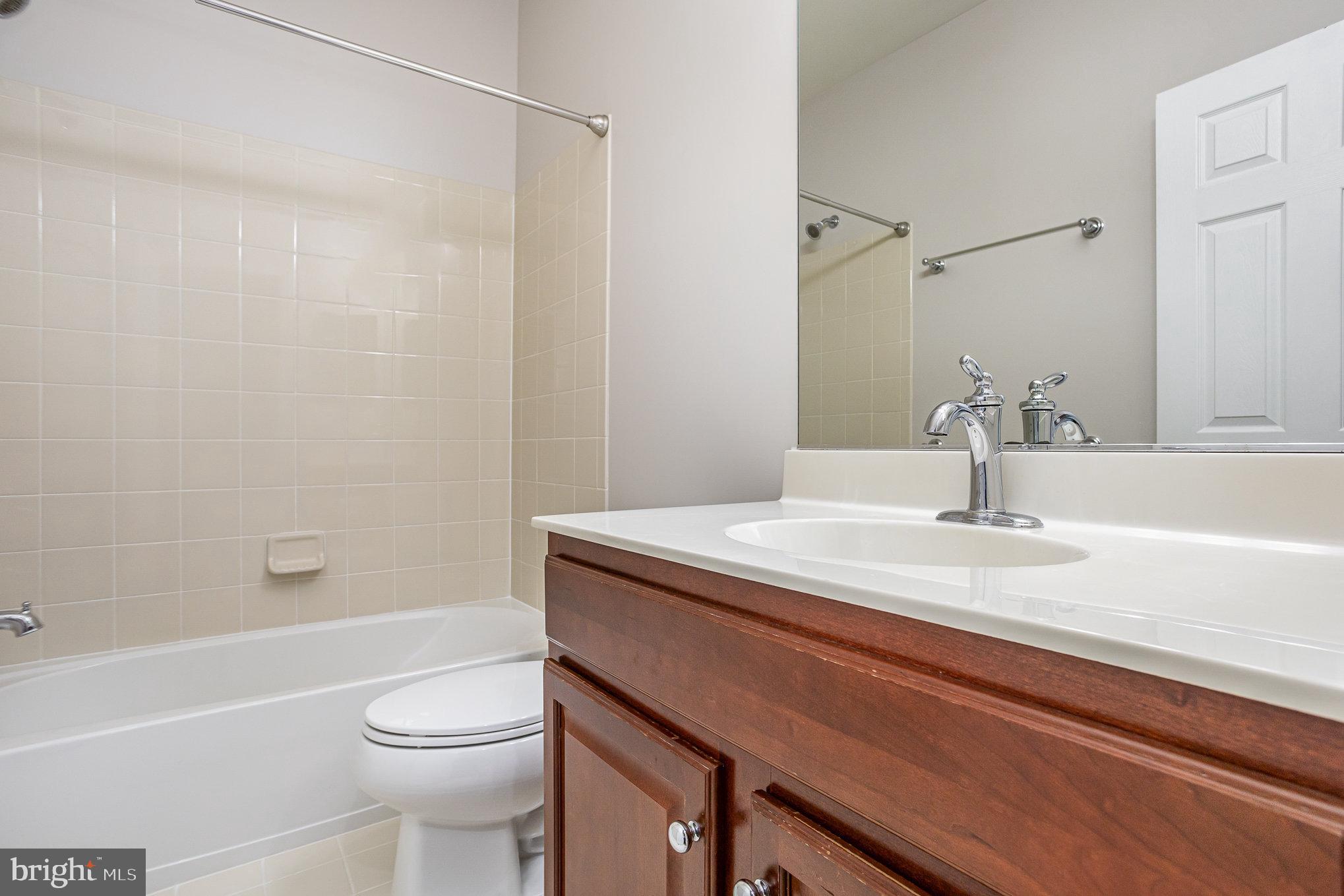 POTOMAC CLUB - Residential