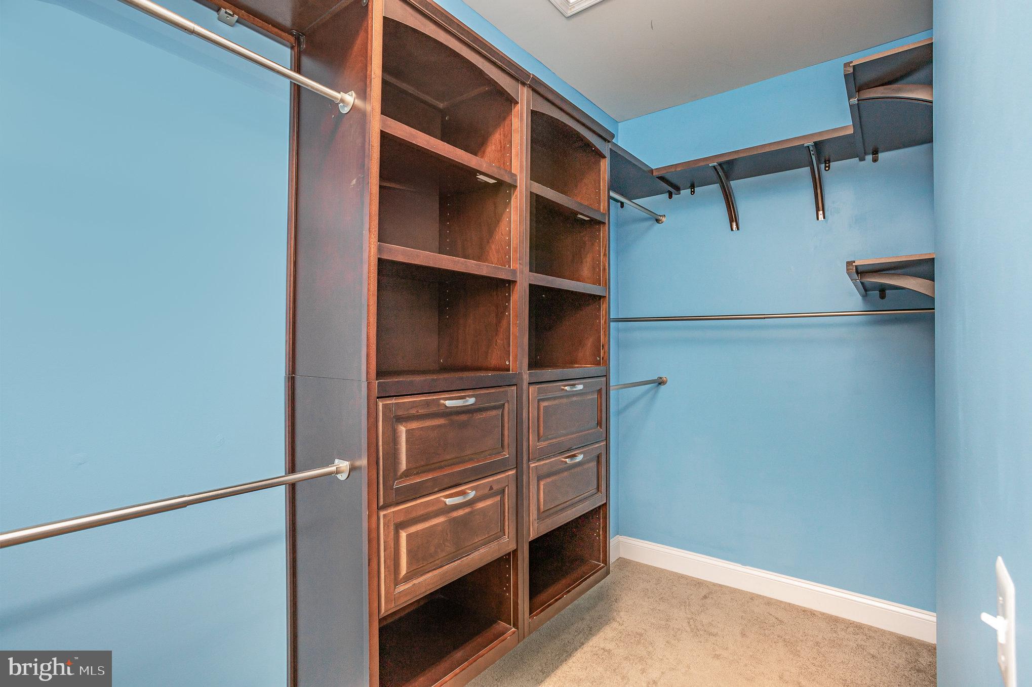 POTOMAC CLUB - Residential