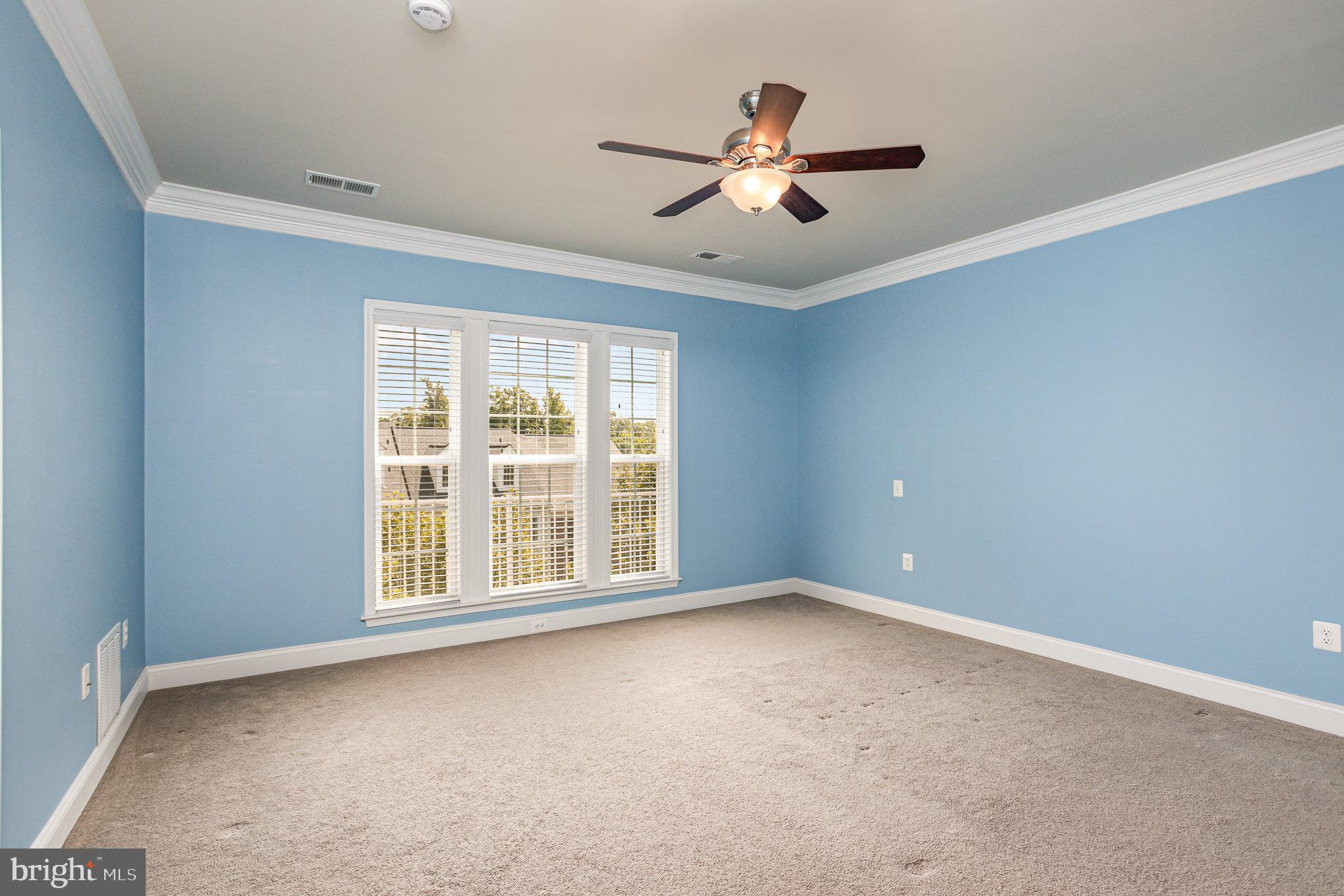 POTOMAC CLUB - Residential