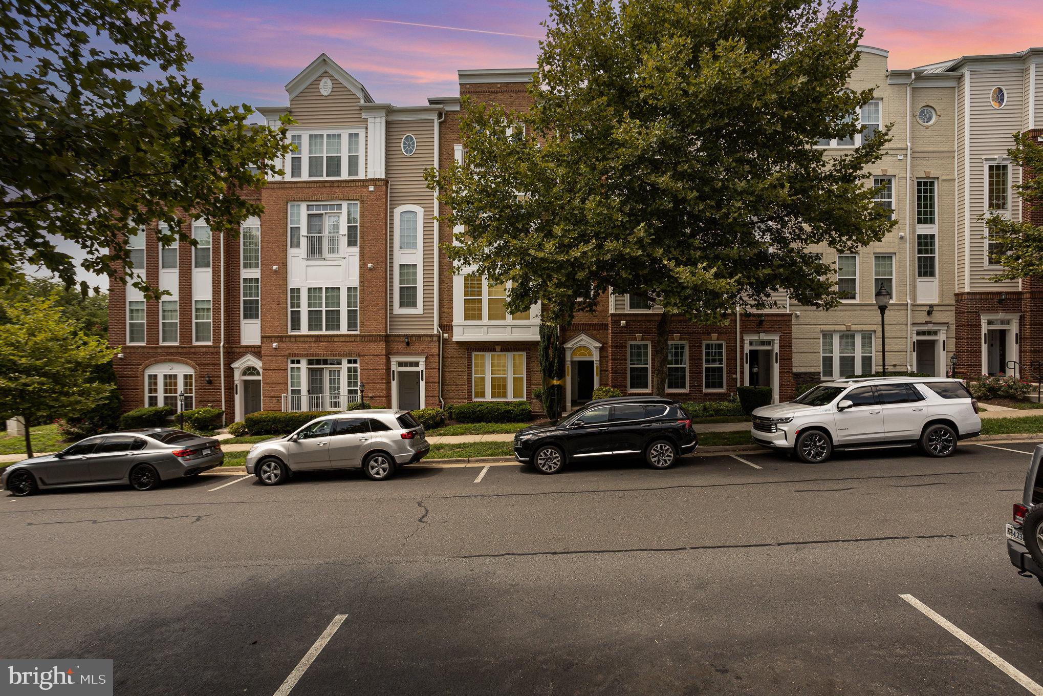 POTOMAC CLUB - Residential