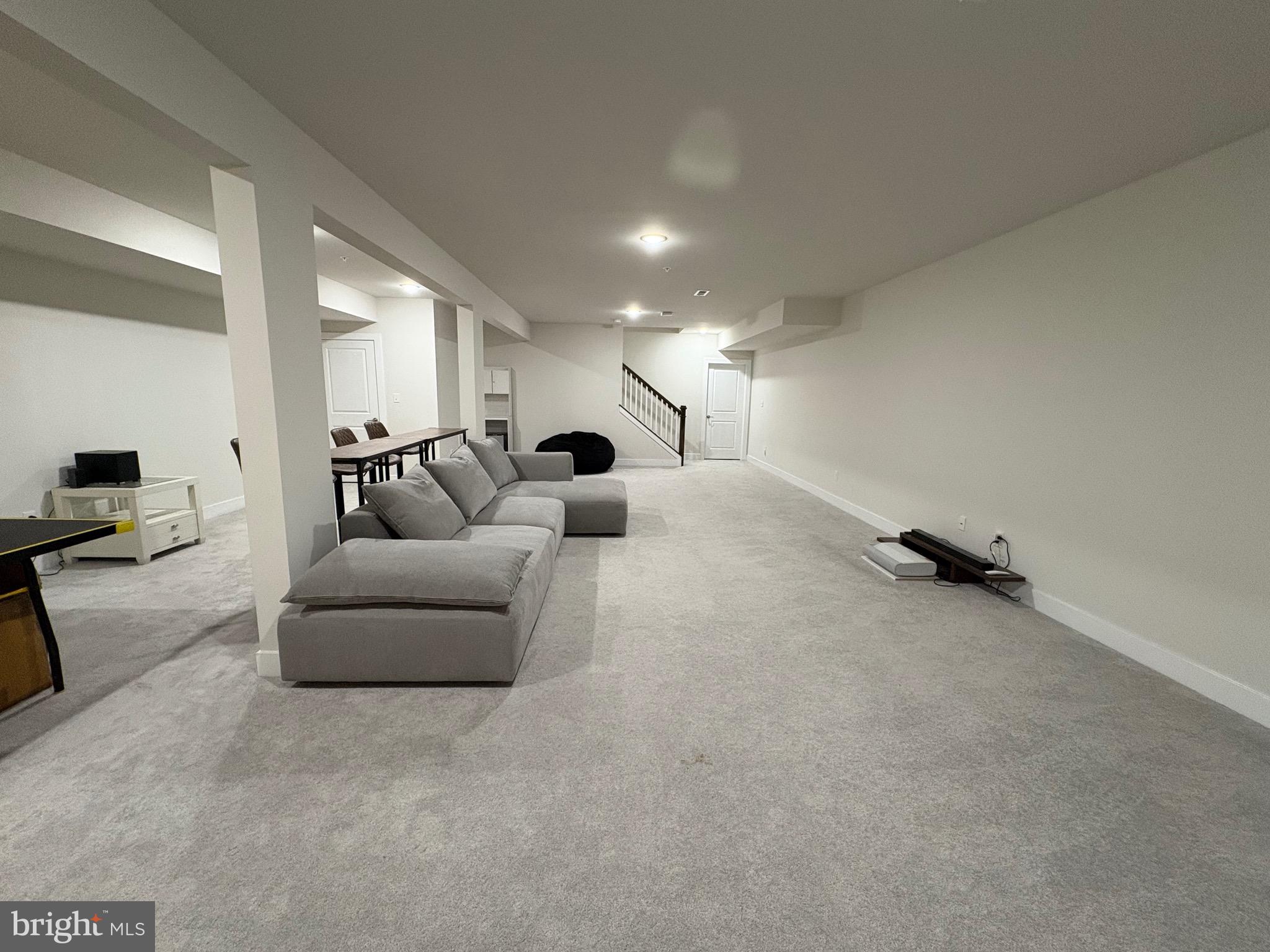 LOCHIEL FARM - Residential Lease