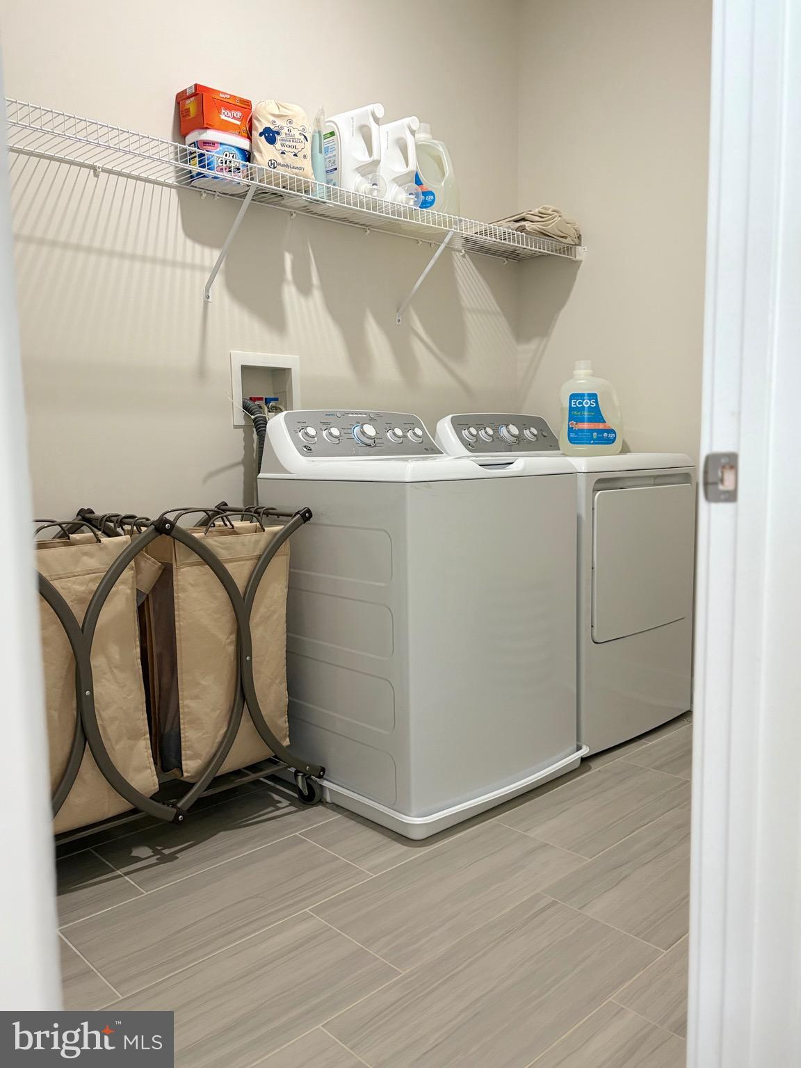 LOCHIEL FARM - Residential Lease