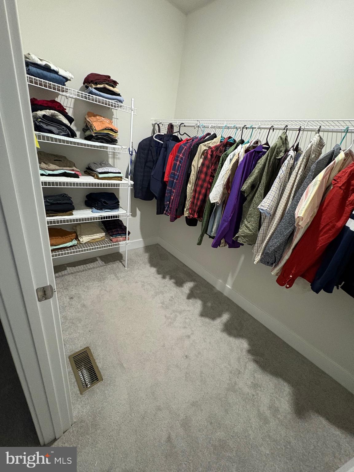 LOCHIEL FARM - Residential Lease