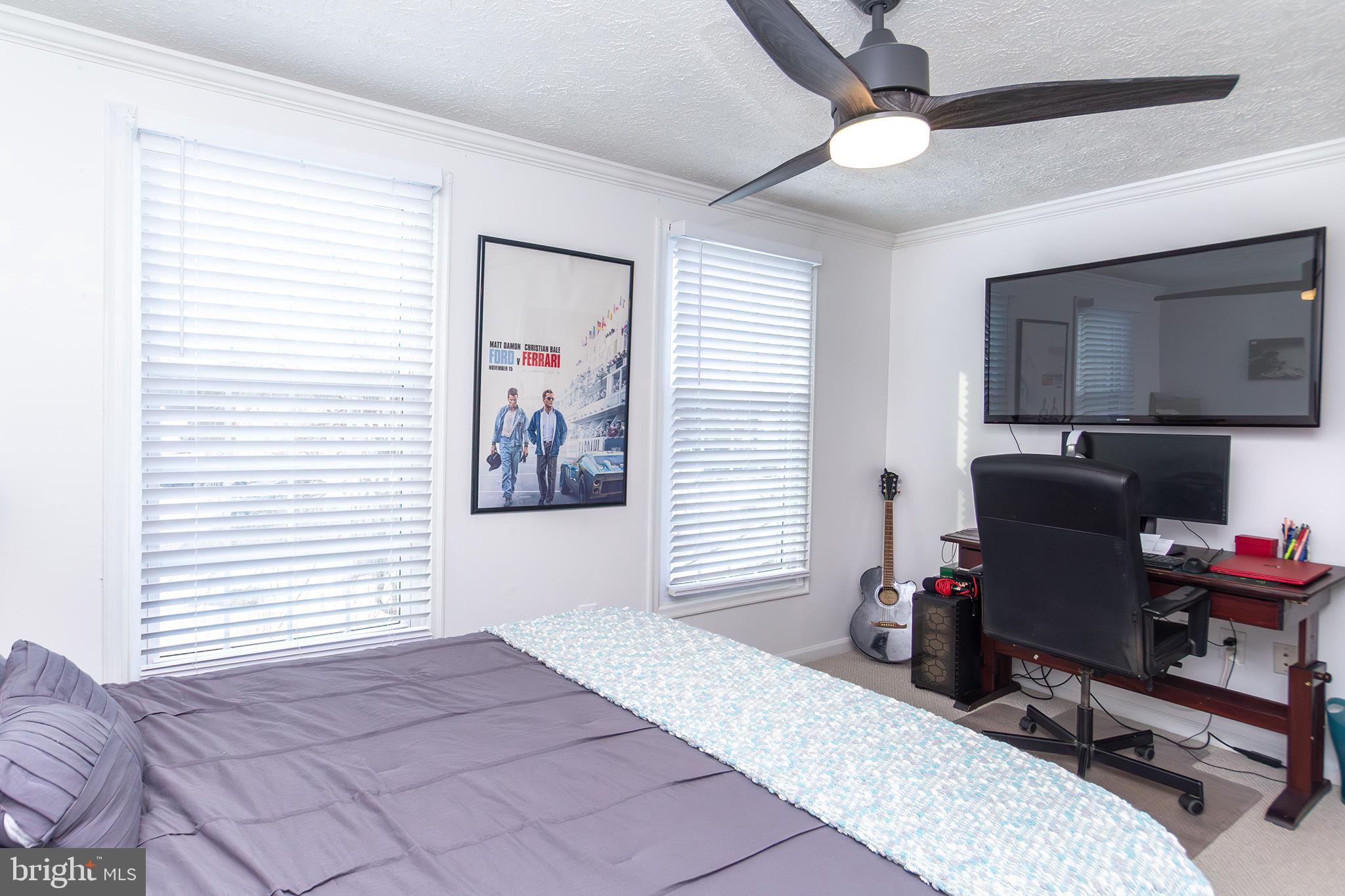 BRENTWOOD PARK - Residential