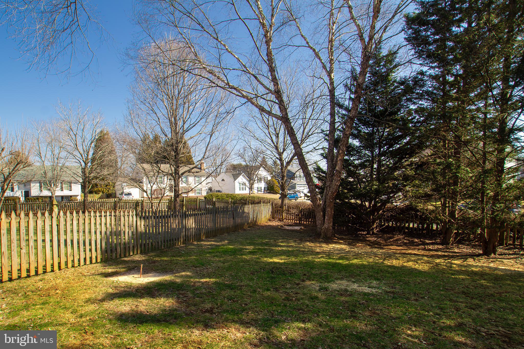 BRENTWOOD PARK - Residential