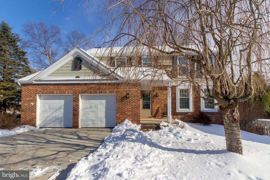 Move right in to this updated home.  Fabulous kitchen with today's amenities.  Family room with wood burning fireplace.  Every room painted in neutral tones.  Primary bedroom features cathedral ceiling, walk-in closet and ensuite bath with contemporary shower and vanity.  The lower level could be used as an in-law suite, with a full kitchen, bath and laundry closet.  Designer elements include wainscoting in the foyer and shiplap wall in the upstairs hall bath.  Spacious, fenced backyard, ready for summer barbeques.  
Brentwood Park is a great place to call home.  Pride of ownership shows in the well kept condition of the houses.  There is a strong sense of community here, with friendly neighbors ready to keep involved.  There is easy access to Red Pump Elementary School, the Ma and Pa Heritage Trail and Richfield Park, which features 51 acres of sports fields, a playground and nature paths.  And don't forget the restaurants, shops and numerous amenities in Bel Air.