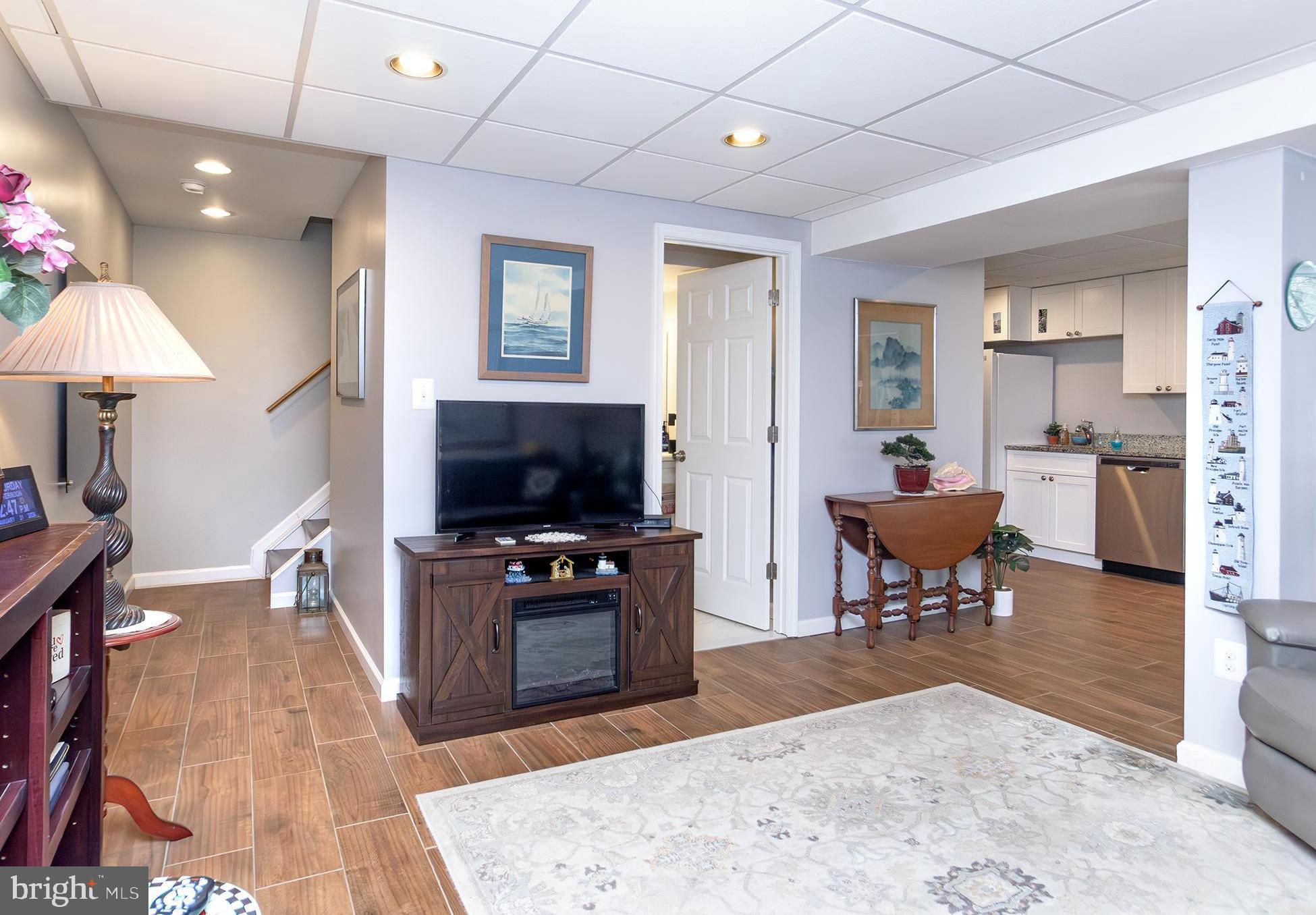 BRENTWOOD PARK - Residential