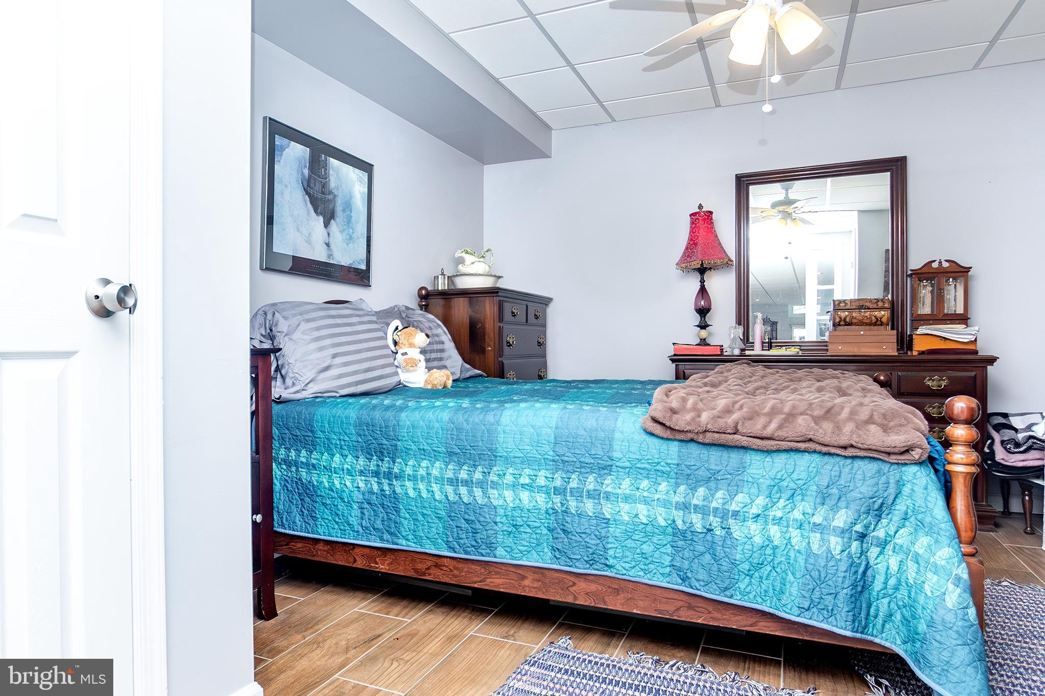 BRENTWOOD PARK - Residential