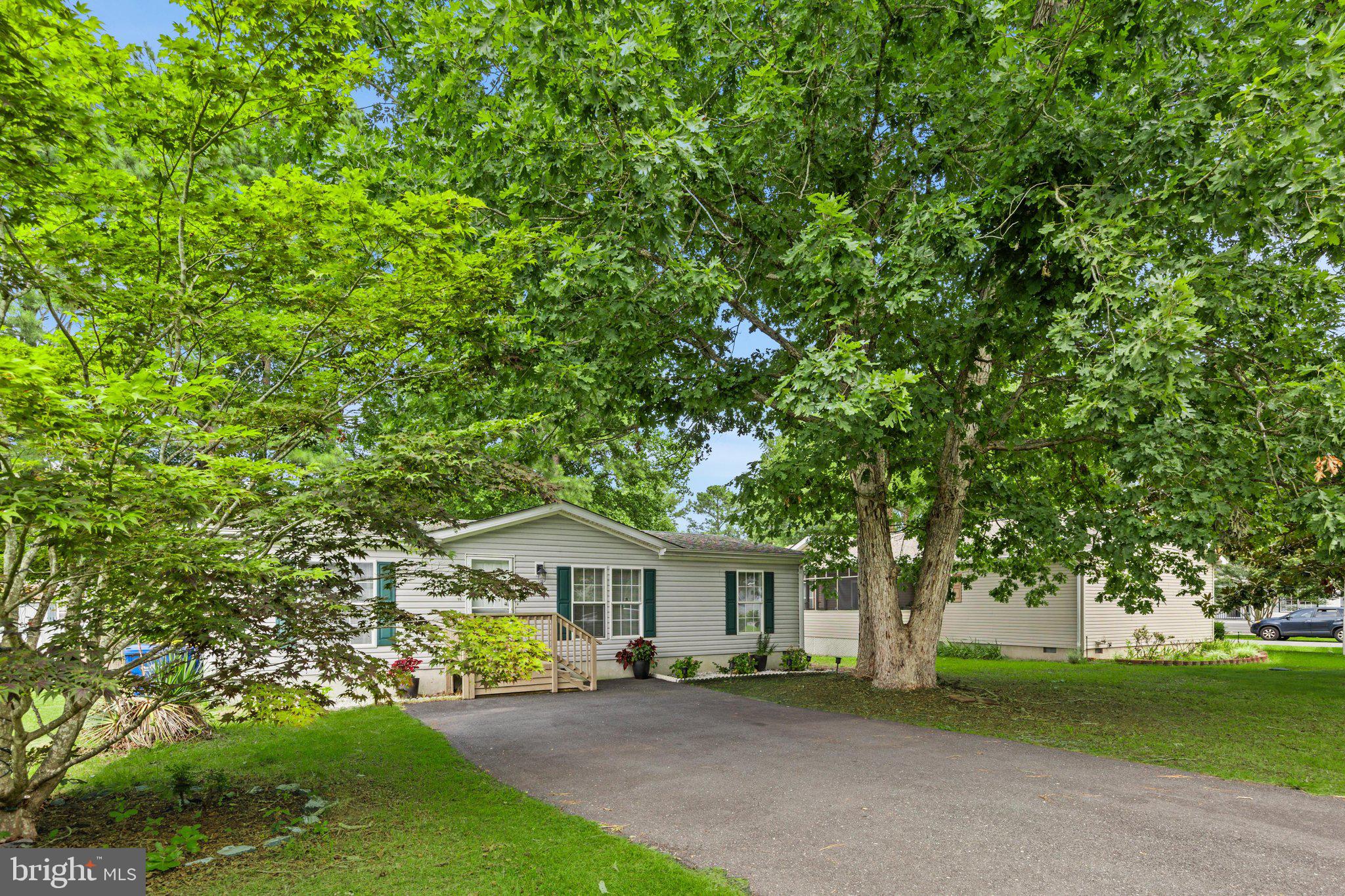 72 WHITE PINE DRIVE