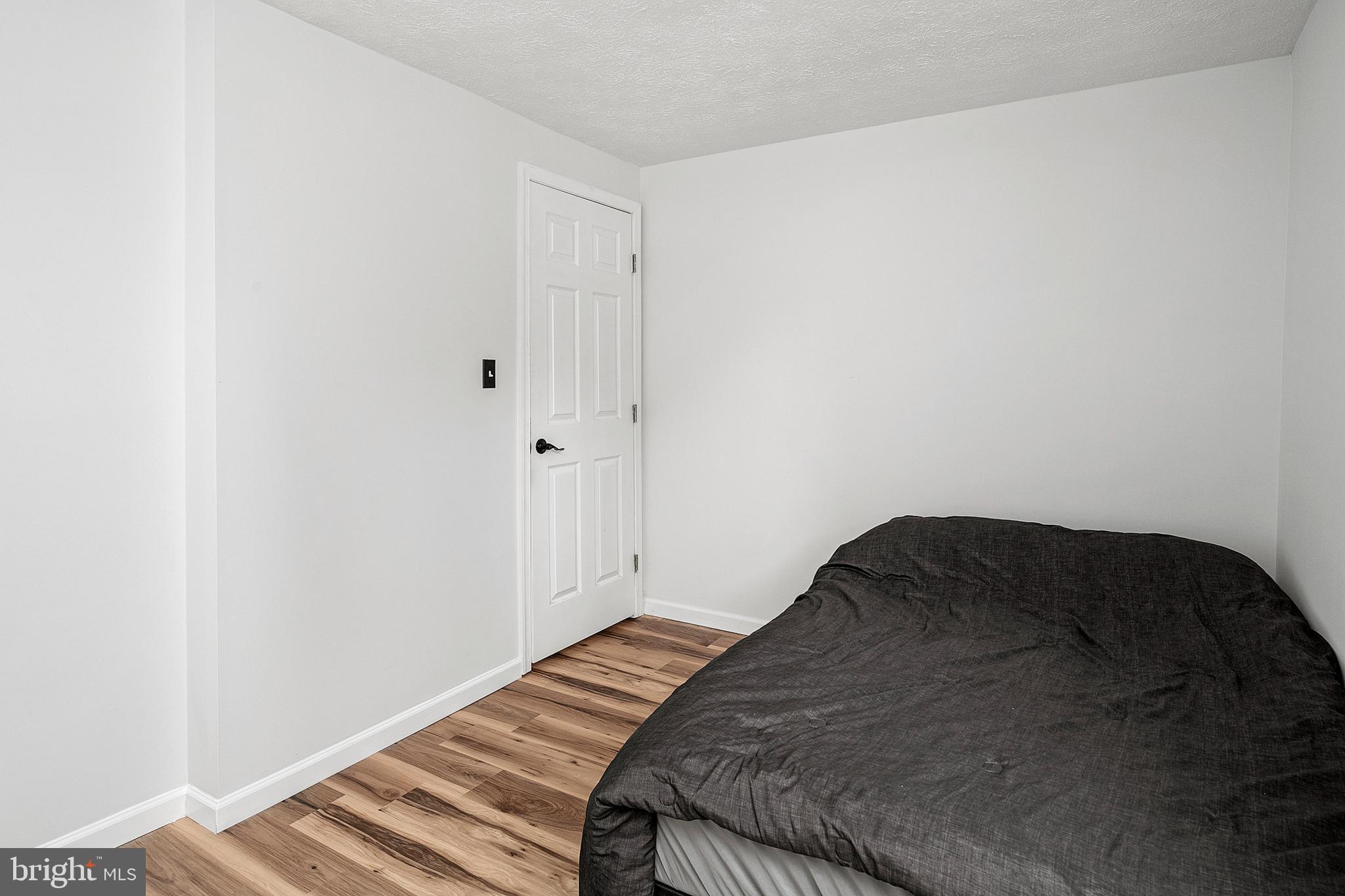 HARMANS WOODS - Residential