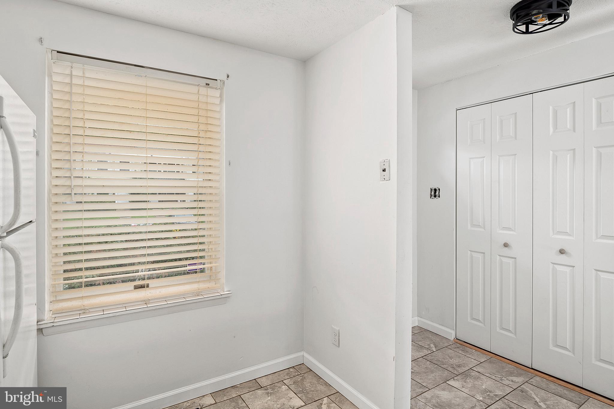 HARMANS WOODS - Residential