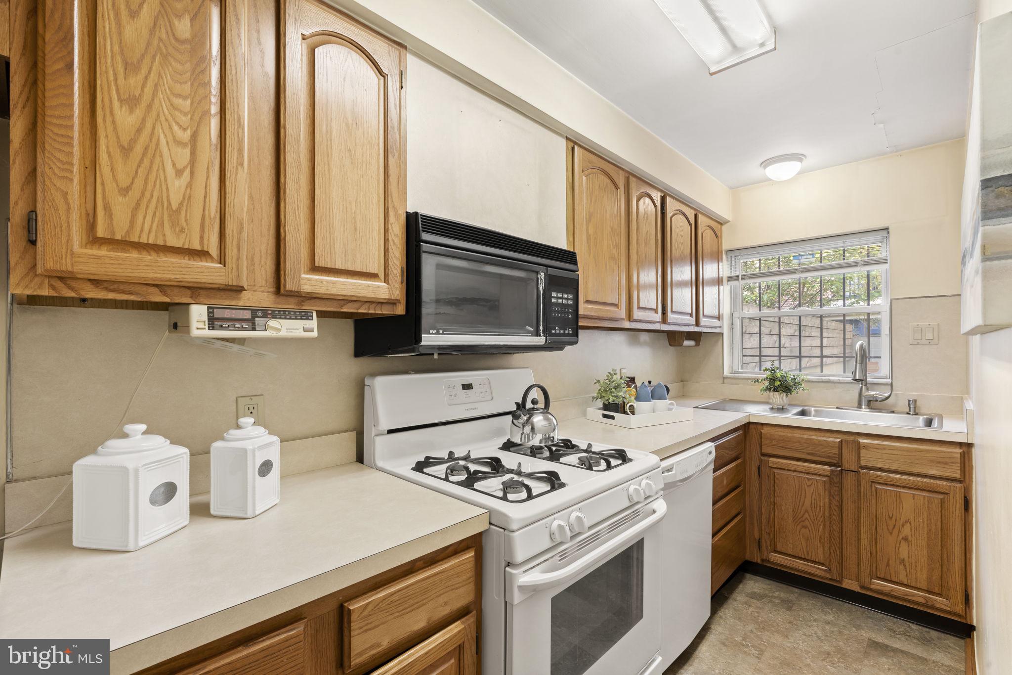 BELLA VISTA - Residential