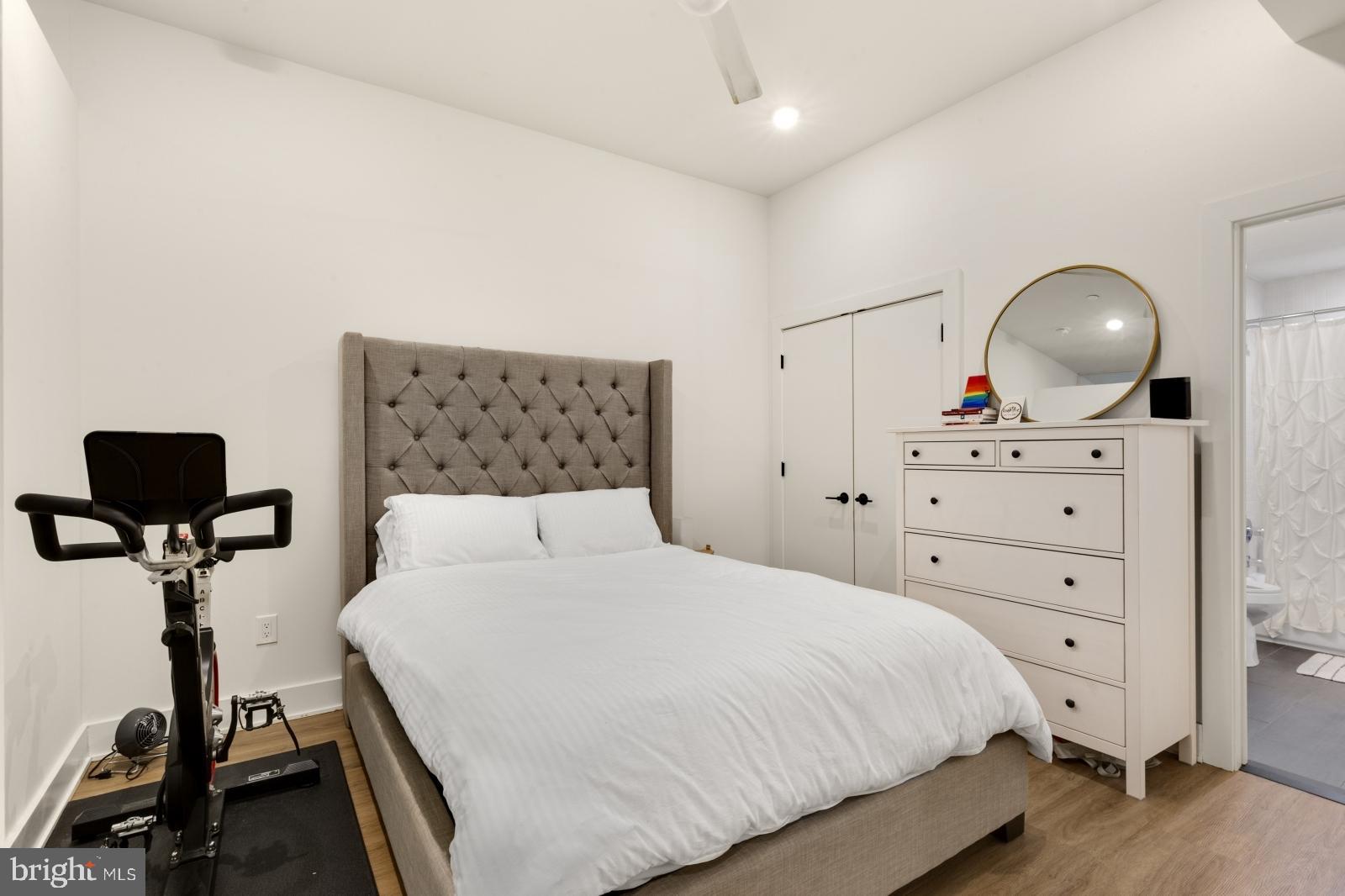 EAST PASSYUNK CROSSING - Residential Lease