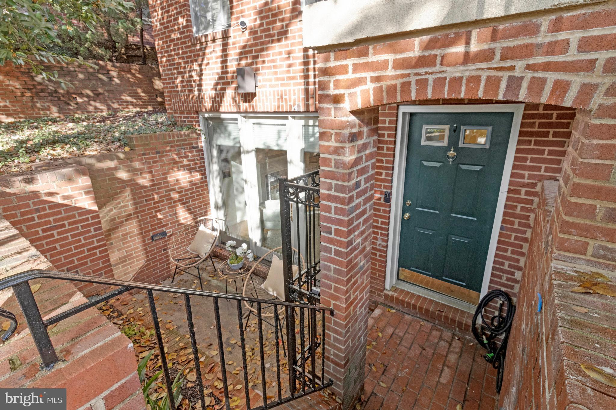 2413 20TH STREET NW 1