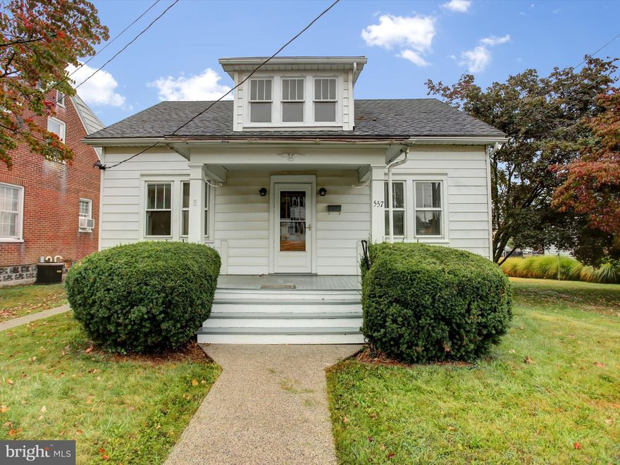 Welcome to 557 N. Franklin St! This delightful bungalow has timeless character with move-in readiness. The main floor features a spacious kitchen, separate dining room, cozy living area, and a convenient main-level bedroom alongside a half bath. Upstairs, you’ll find three additional bedrooms and a full bathroom, offering plenty of room for everyone. Step outside to relax on the back porch or enjoy the peaceful yard—perfect for unwinding at the end of the day. A one-car detached garage and additional rear parking add everyday convenience to this charming home. Come make this house your home!