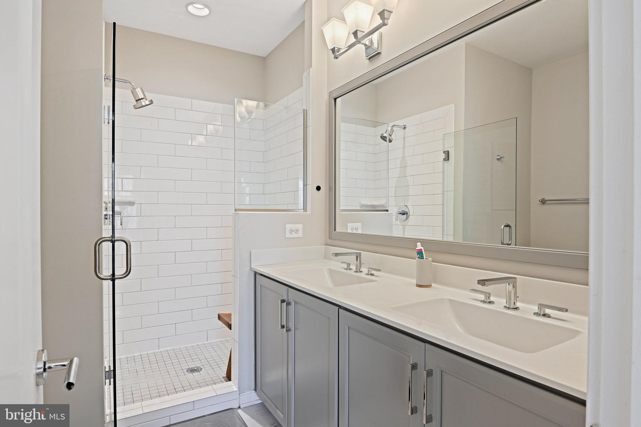 BRAMBLETON TOWN CENTER - Residential