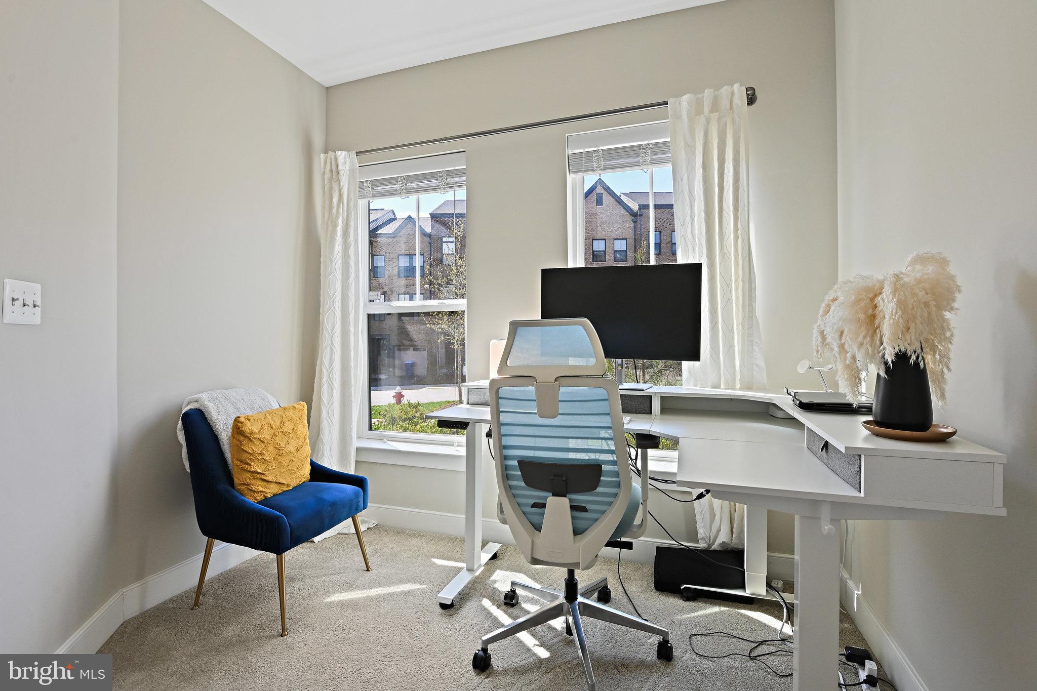 BRAMBLETON TOWN CENTER - Residential