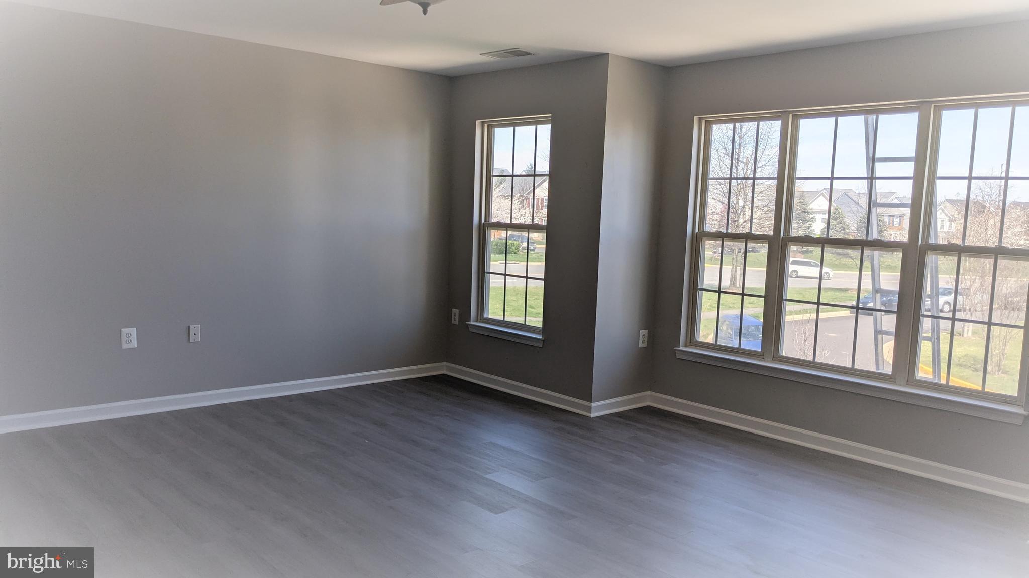 STRATFORD - Residential Lease