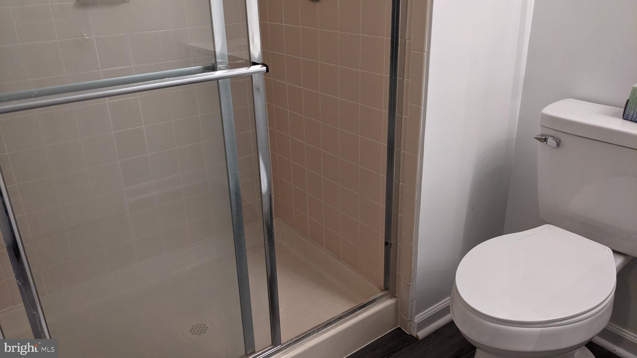 STRATFORD - Residential Lease