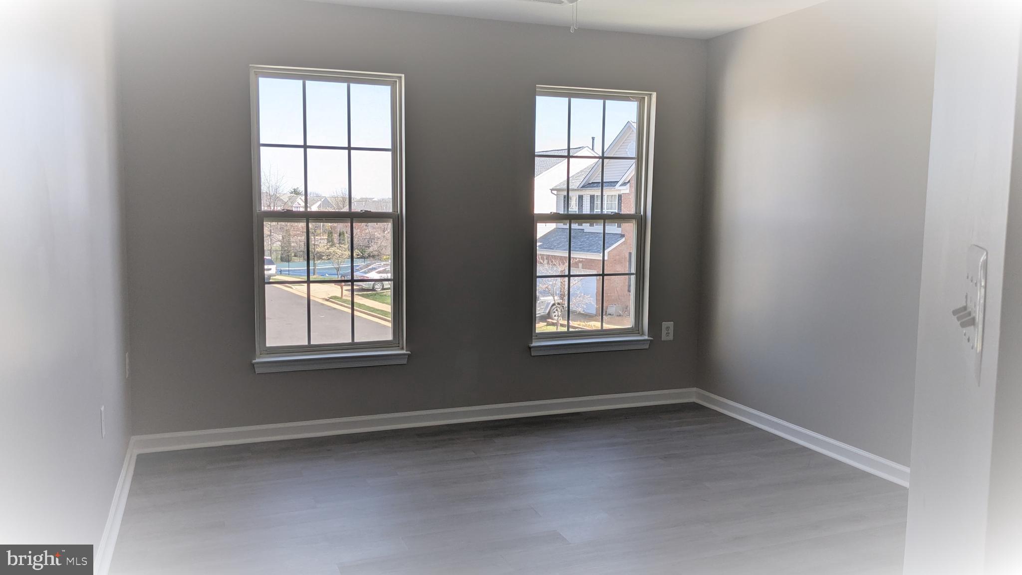 STRATFORD - Residential Lease