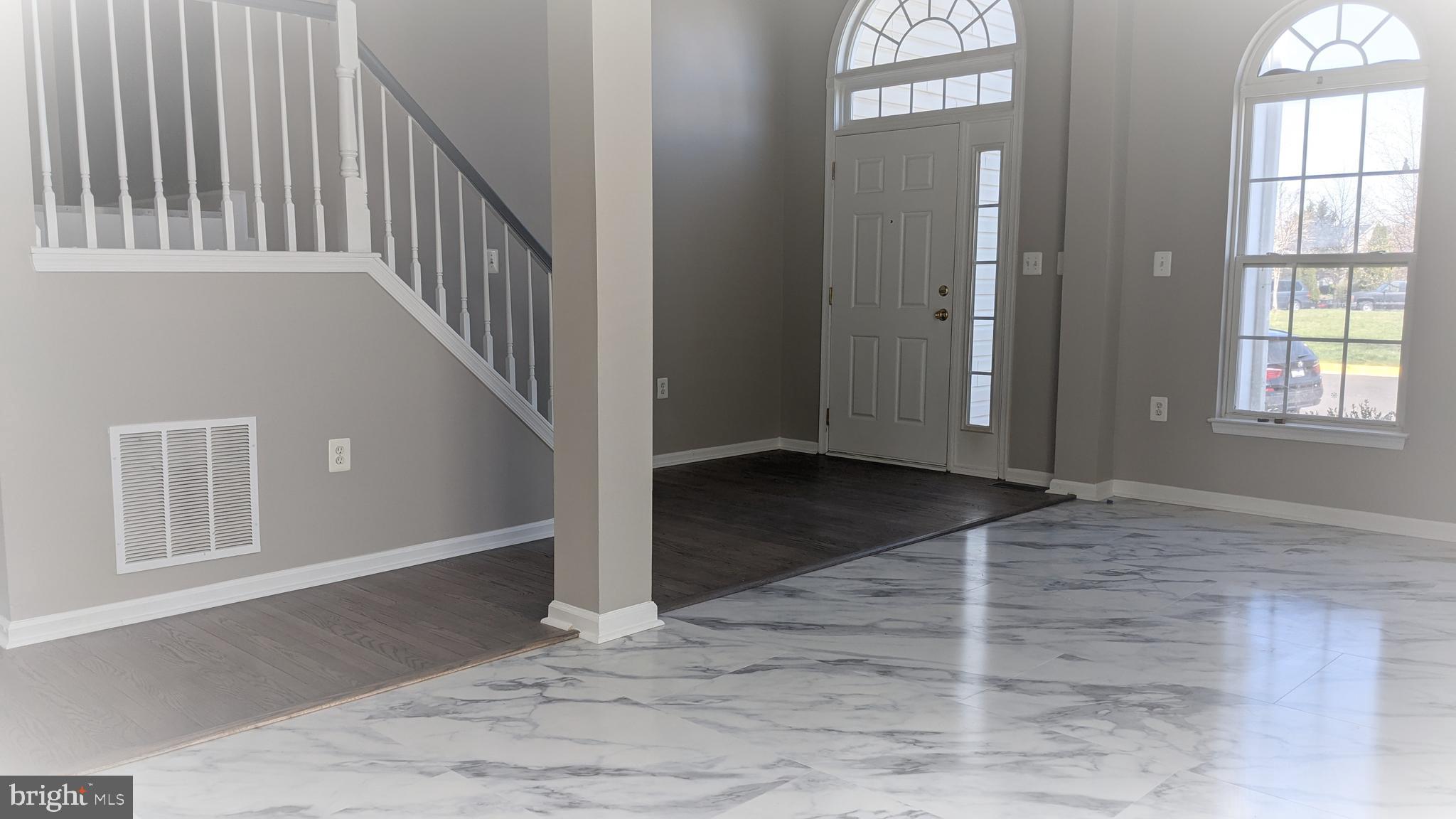 STRATFORD - Residential Lease