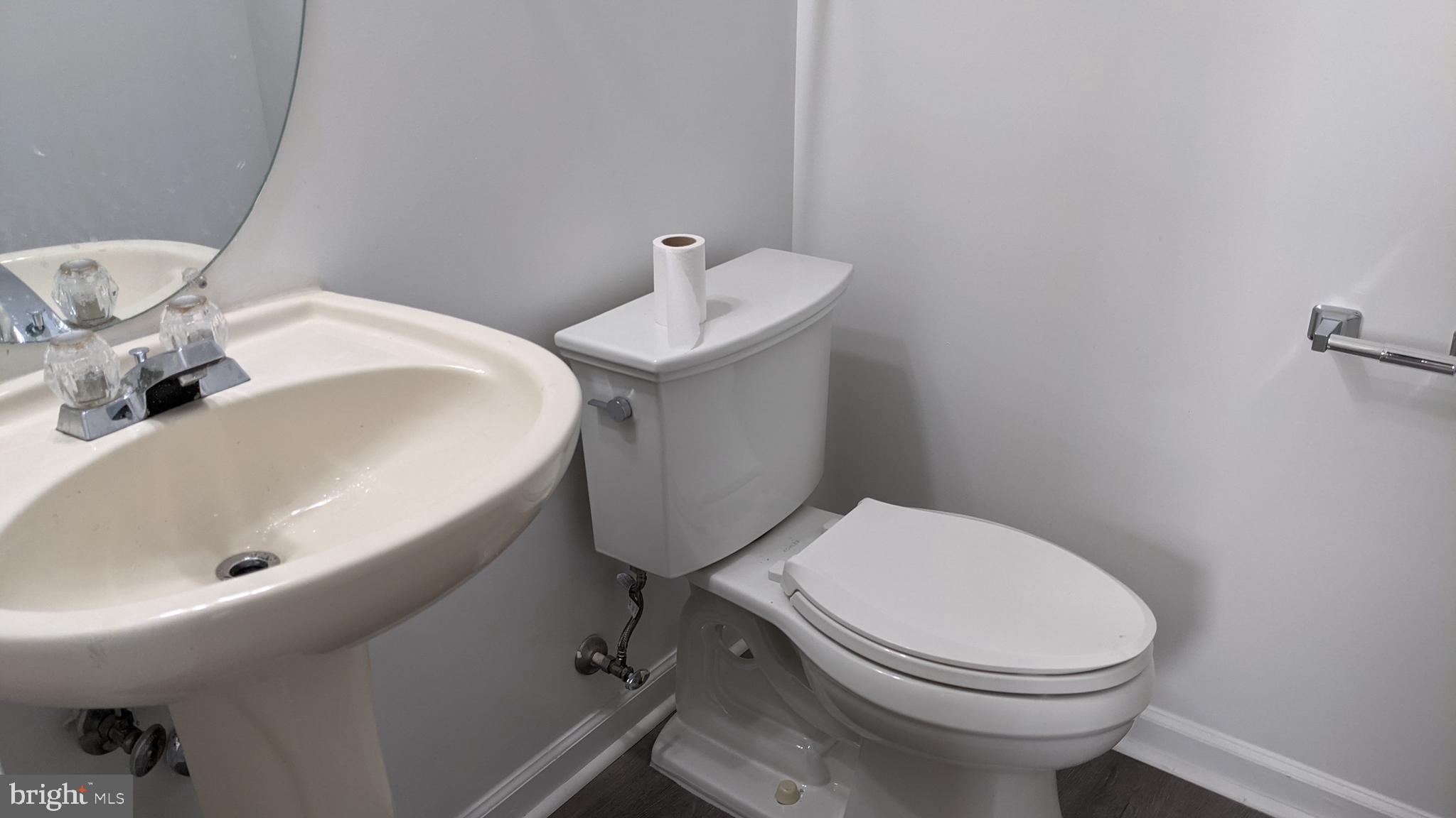 STRATFORD - Residential Lease