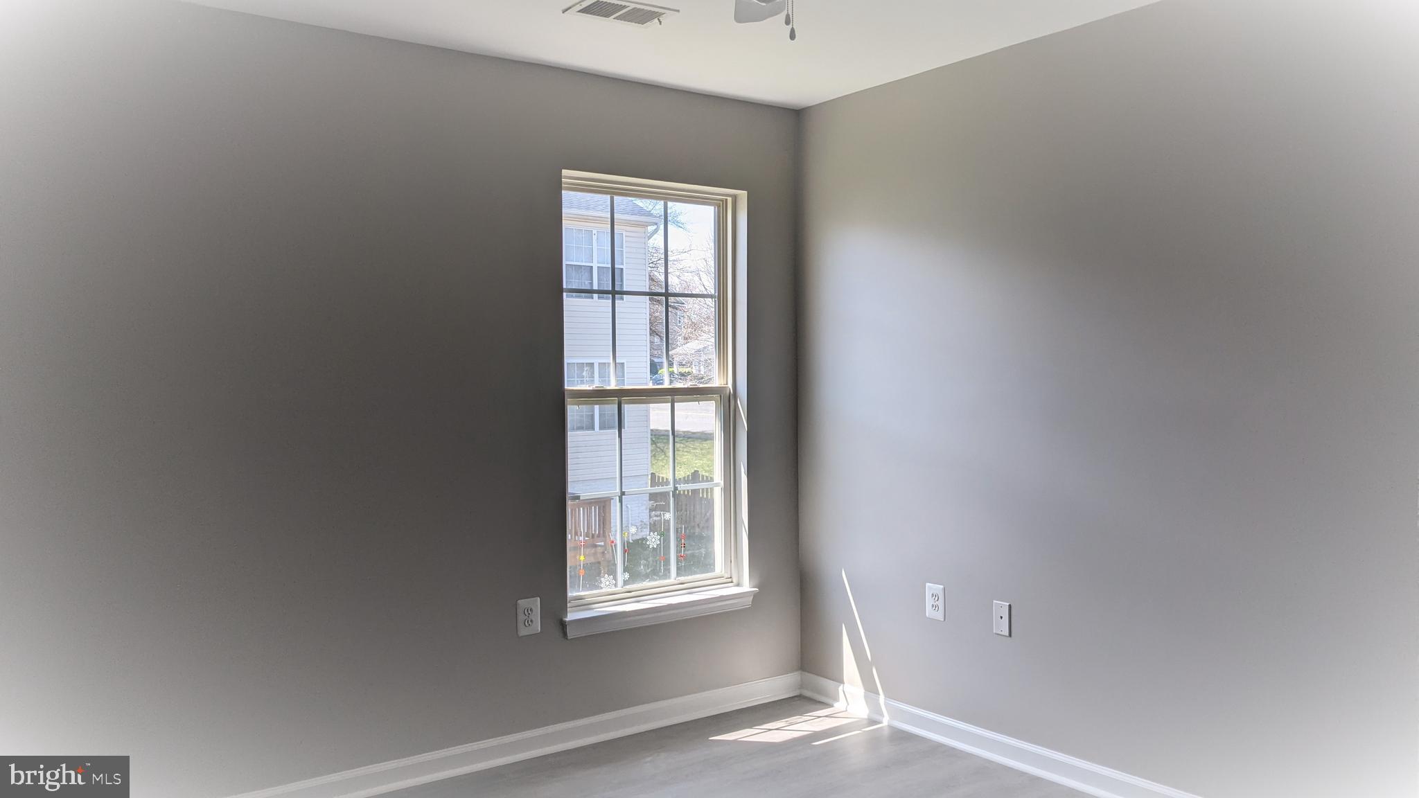 STRATFORD - Residential Lease