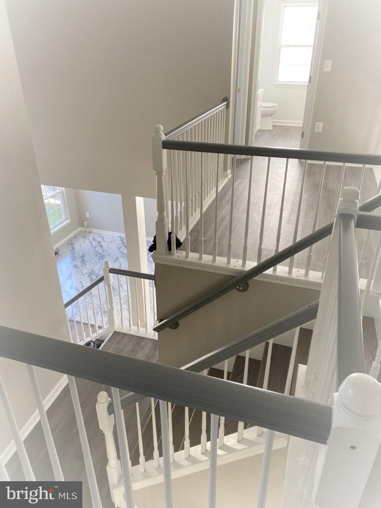 STRATFORD - Residential Lease