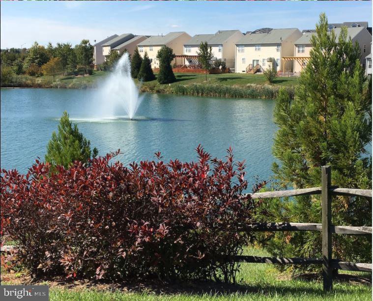 STRATFORD - Residential Lease