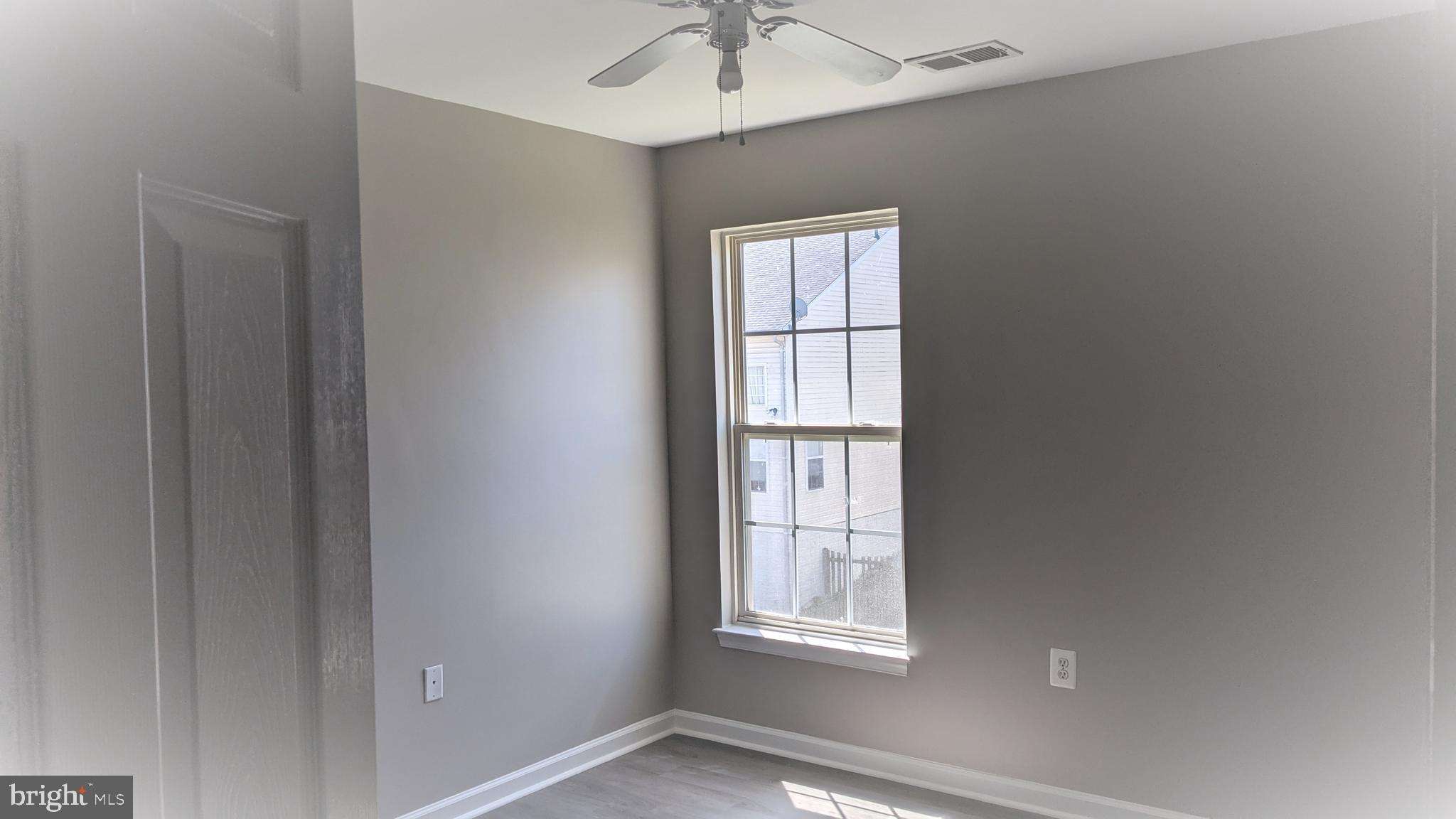 STRATFORD - Residential Lease