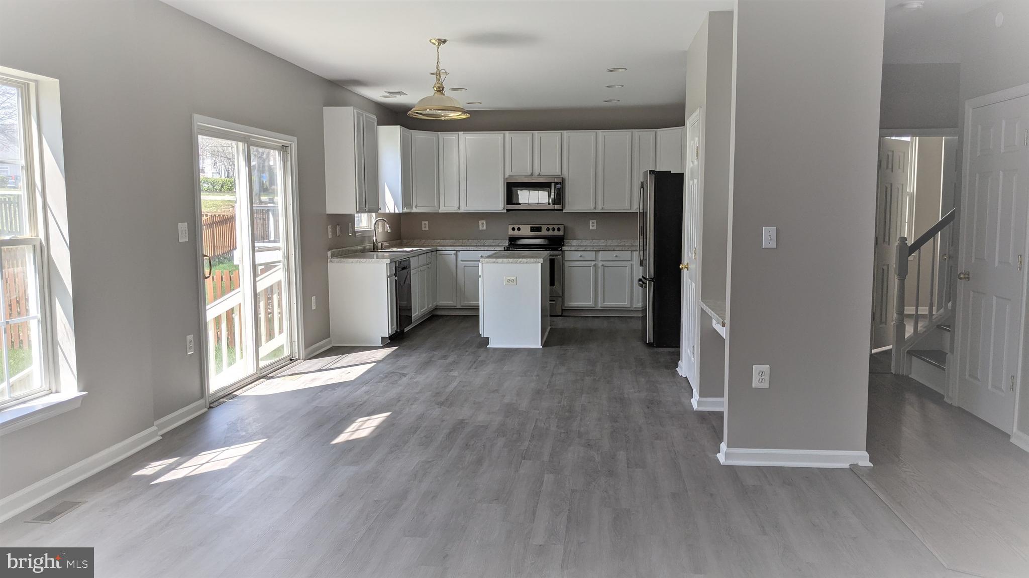 STRATFORD - Residential Lease