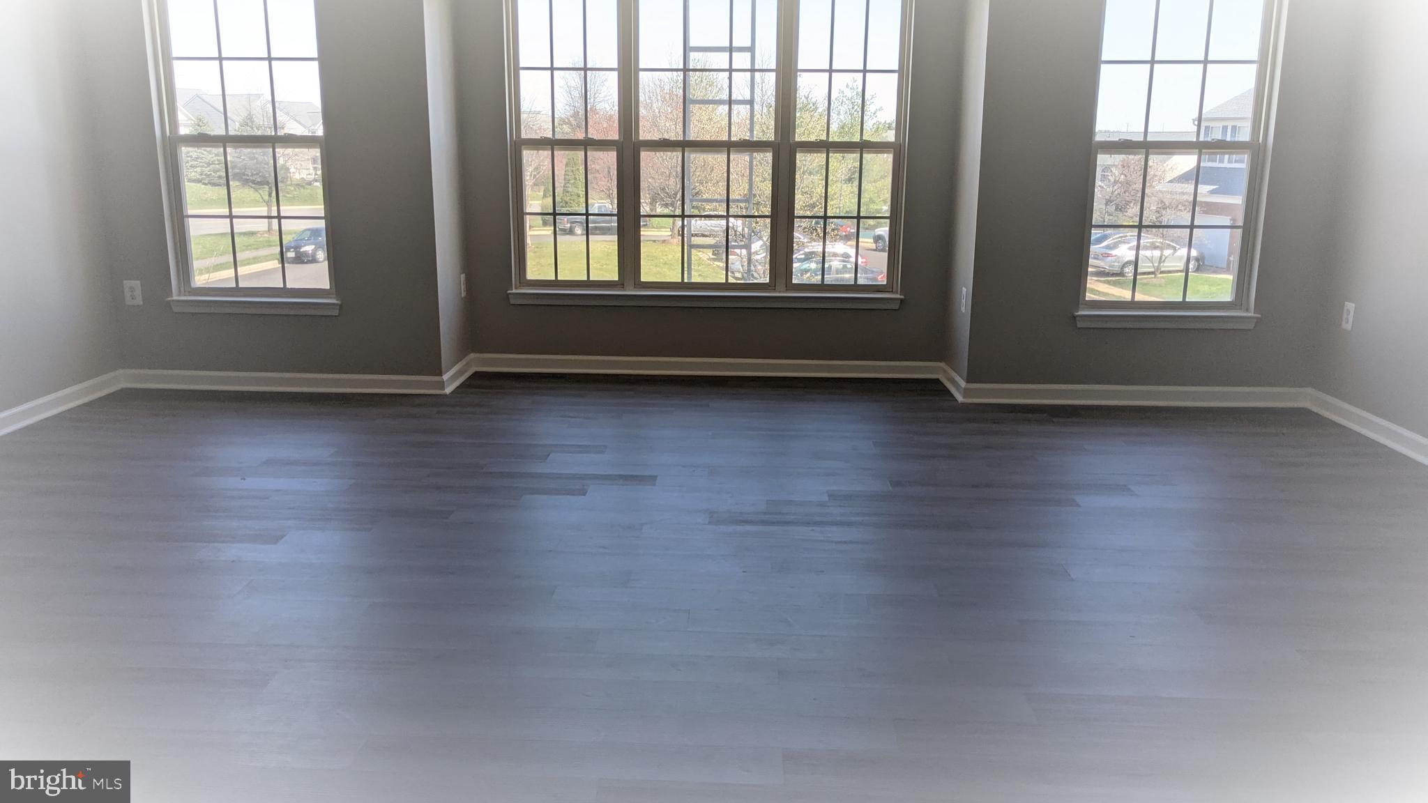 STRATFORD - Residential Lease