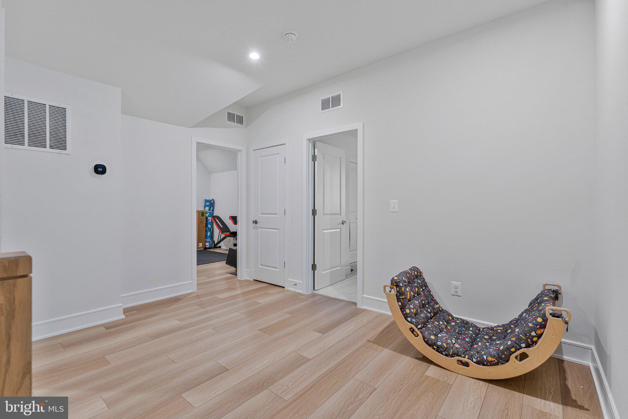 SOUTH 620 - Residential