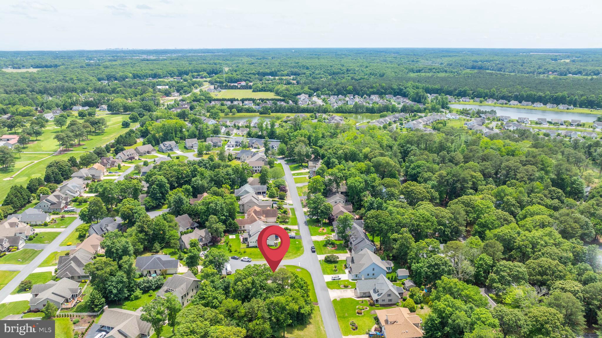 BAY COLONY - Residential