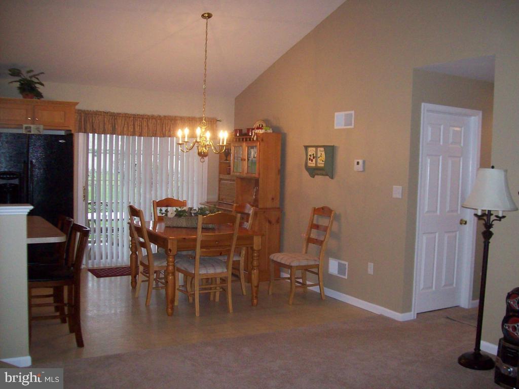 CEDAR HOLLOW - Residential