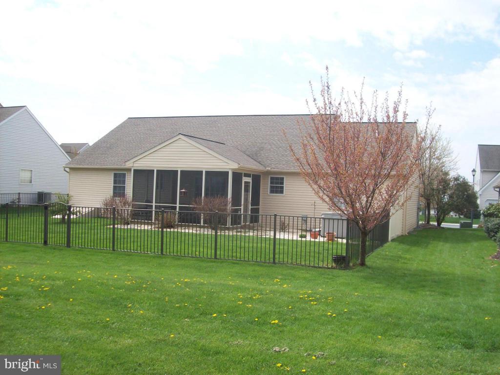 CEDAR HOLLOW - Residential