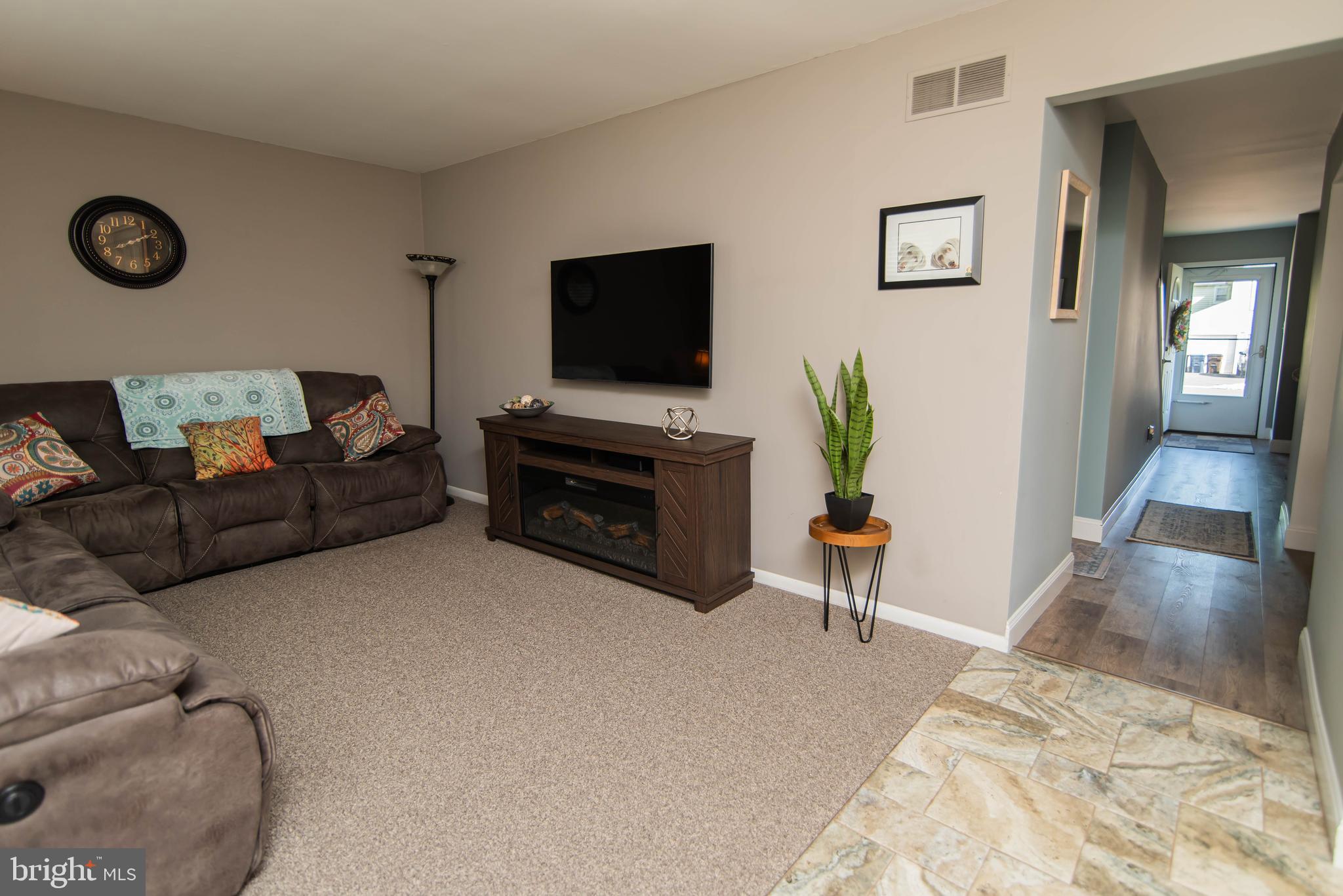 HORSHAMTOWNE - Residential