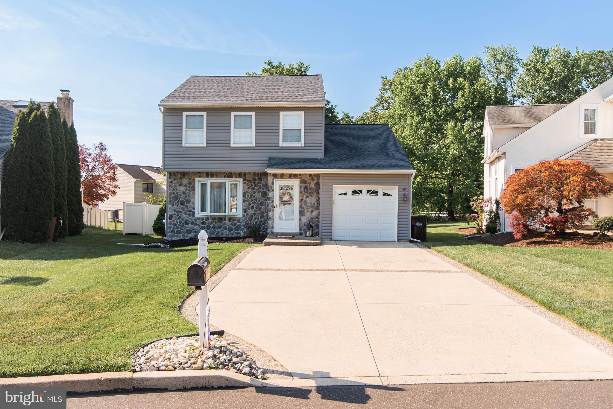 HORSHAMTOWNE - Residential