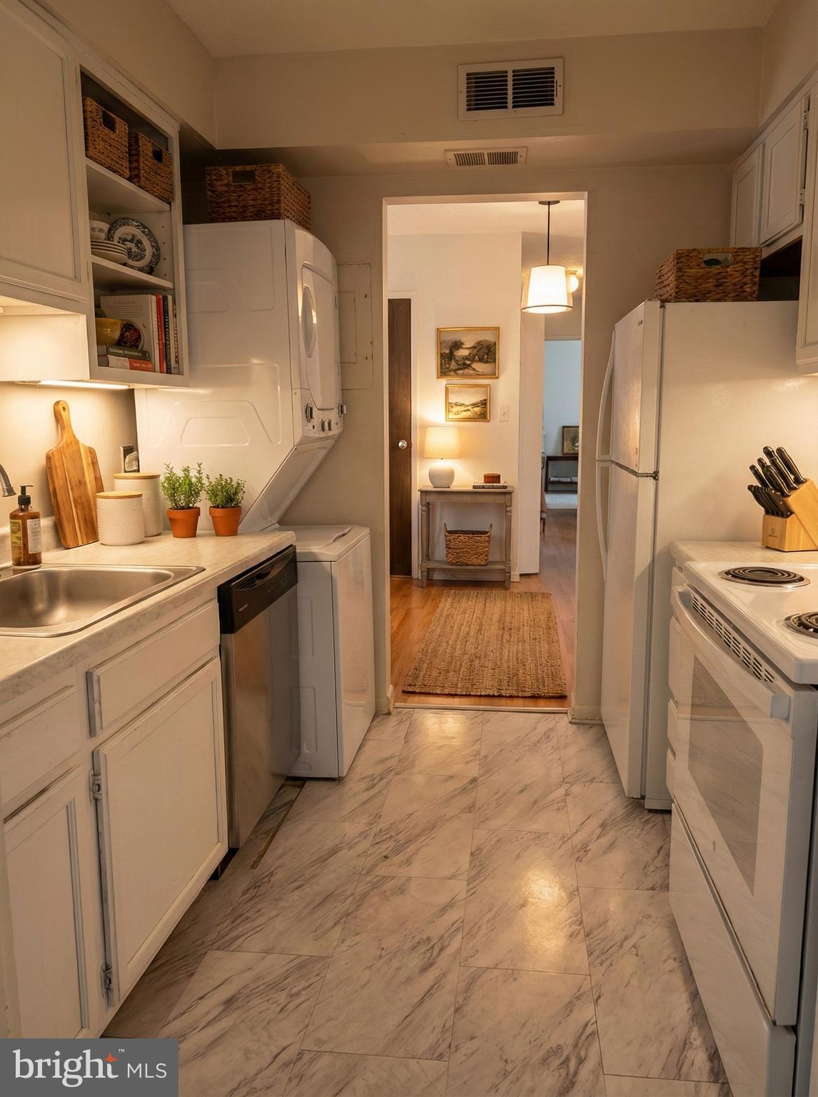 6998 HANOVER PARKWAY 302