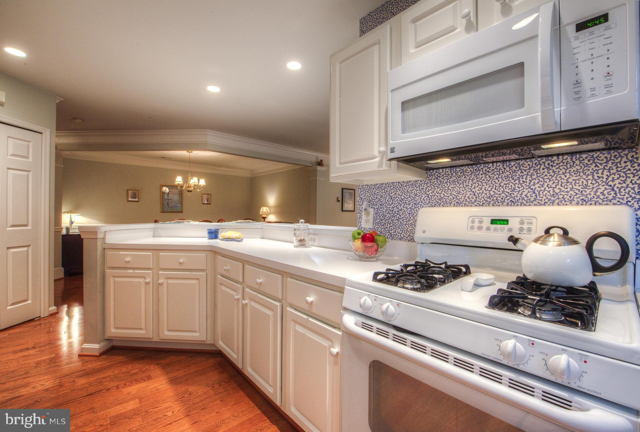 CEDAR LAKES - Residential