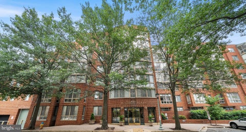 1045 N UTAH STREET 2-501 ARLINGTON VA 22201